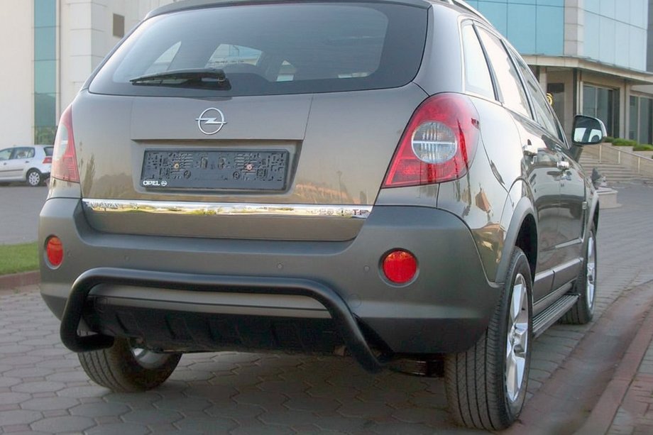 Opel Antara 2006-2017 Barra Posteriore AK007-1 Nera (Acciaio Inox) Image