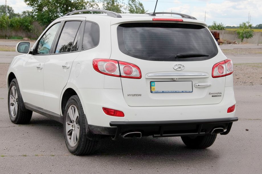 Hyundai Santa Fe 2 2006-2012 Barra Posteriore AK002-2 Nera (Acciaio Inox) Foto 3
