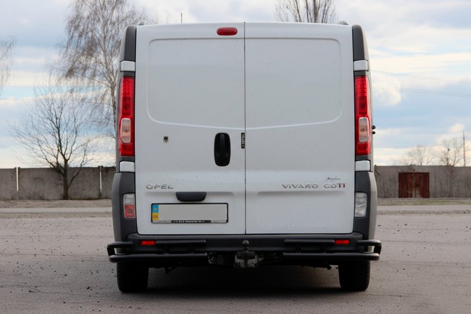 Opel Vivaro 2001–2015 Protezione Posteriore AK003-Plus-2 Nero (Acciaio Inox) Foto 2