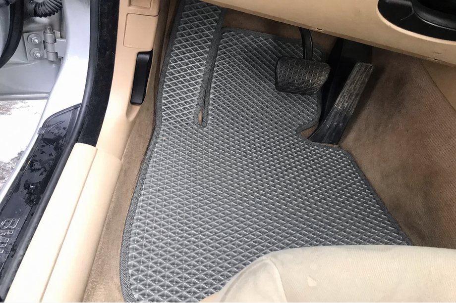 BMW 3 Series E92/E93 2006–2013 Tappetini EVA (Grigio) Image