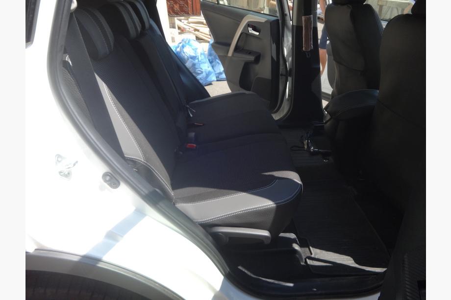 Toyota Rav 4 2013-2018 Coprisedi Auto (Similpelle↗Tessuto, Premium) Foto 35