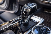 BMW X4 G02 2018- Set elementi in cristallo per interni (selettore cambio automatico + pulsanti) foto 3