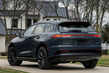 Toyota Crown Signia: Crossover ibrido premium foto 4