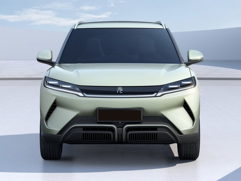 Prova BYD Yuan Up: specifiche, allestimenti, foto