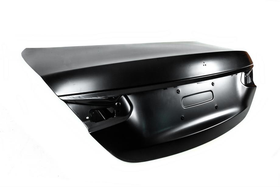 Mercedes E-class W213 2016-2023 Coperchio baule (per 2020-2024) Foto 3