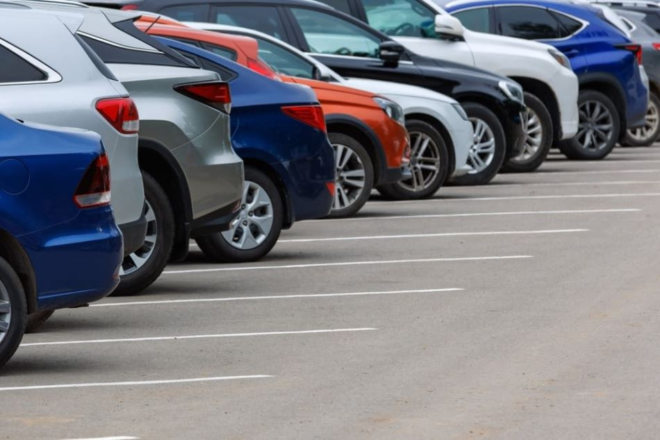 Qual è il colore auto più pratico? Analisi punto per punto