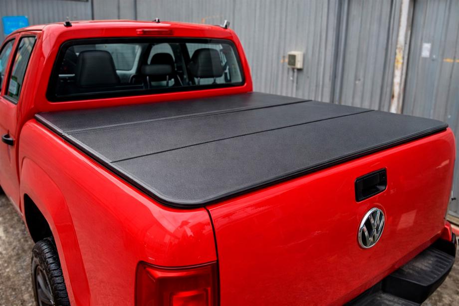 Volkswagen Amarok 2022- Copertura bagagliaio in 3 sezioni Foto 1