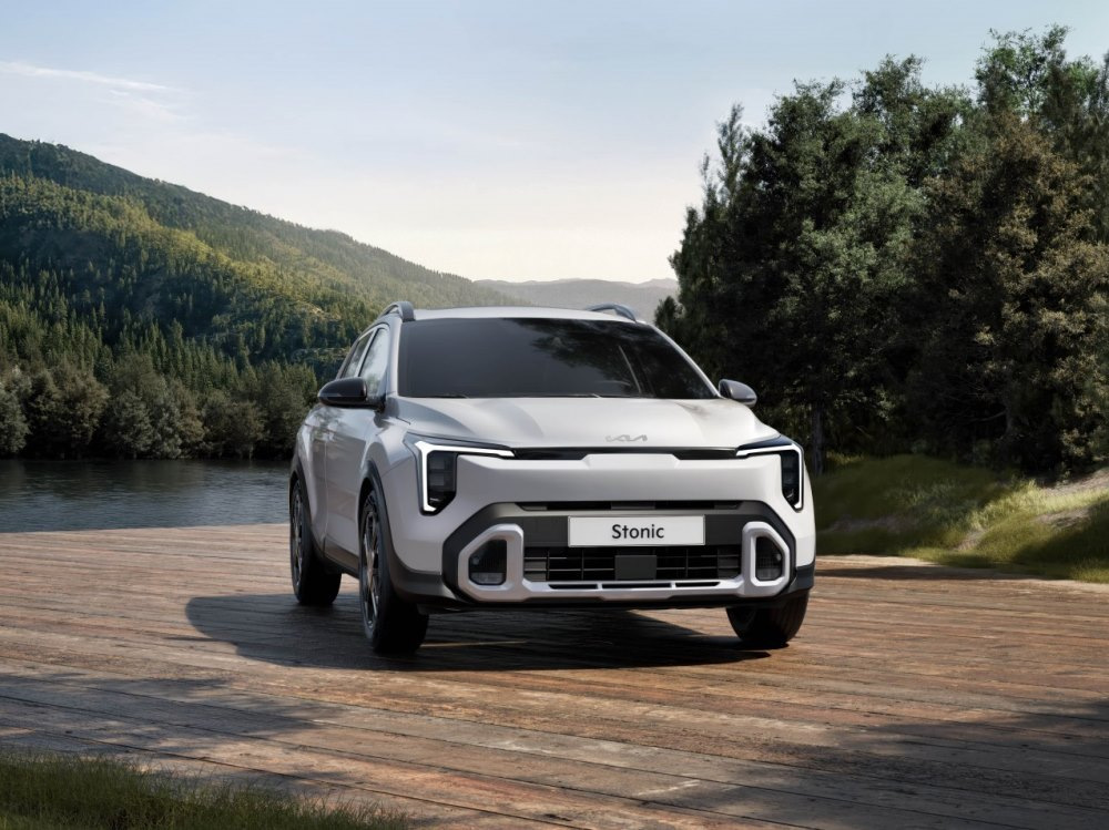 Prova Kia Stonic 2025: crossover compatto e di stile