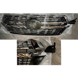 Svendita Griglia radiatore 2016-2021 (design 2021) Toyota Land Cruiser 200 2007-2021 foto 4