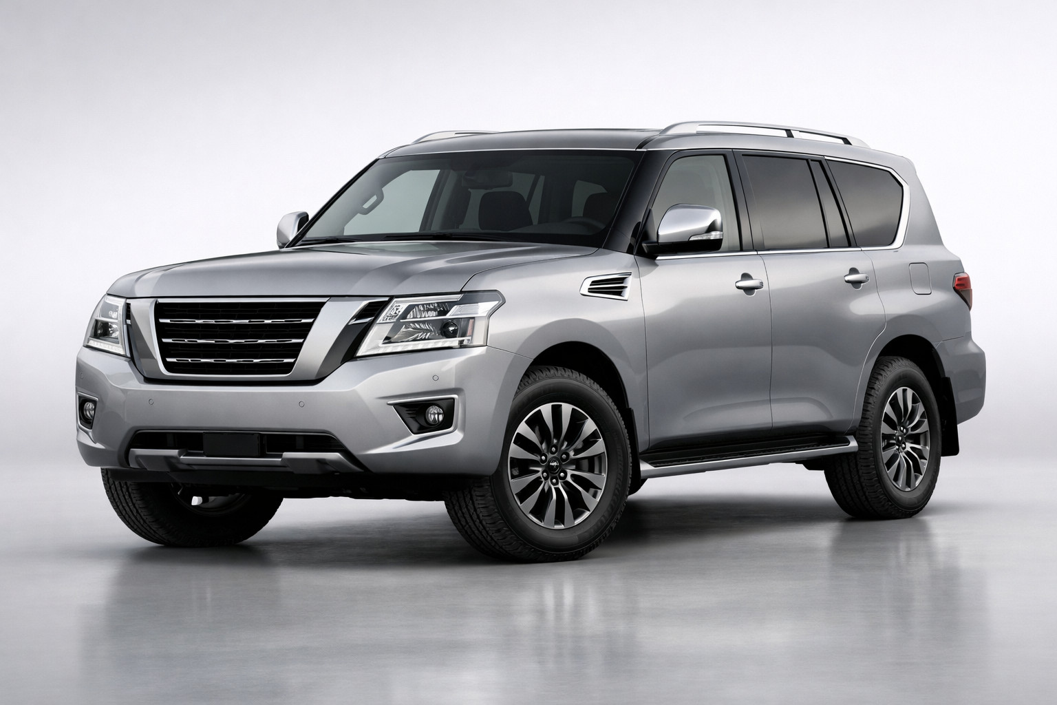 Prova Nissan Patrol Y62 2010–2024: il principale rivale del Land Cruiser