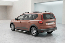 Dacia Jogger 2022- Pedane laterali Fullmond (2 pz, Alluminio) foto 1