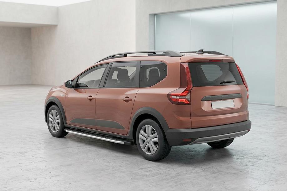 Dacia Jogger 2022- Pedane laterali Fullmond (2 pz, Alluminio) Image