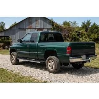 Pedane laterali Maya V1 (2 pz, alluminio) Dodge RAM (BR/BE) 1994–2002 foto 1
