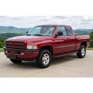Pedane laterali Maya Red (2 pz., Alluminio) Dodge RAM (BR/BE) 1994–2002 foto 1