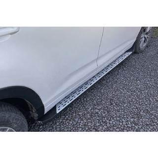 Pedane Design Originale (per EU e USA, 2 pz, Alluminio) Toyota Highlander 2013-2019 foto 1