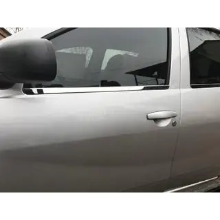 Modanature Finestrini (4 pz, Acciaio Inox) Nissan Terrano 2014- foto 3