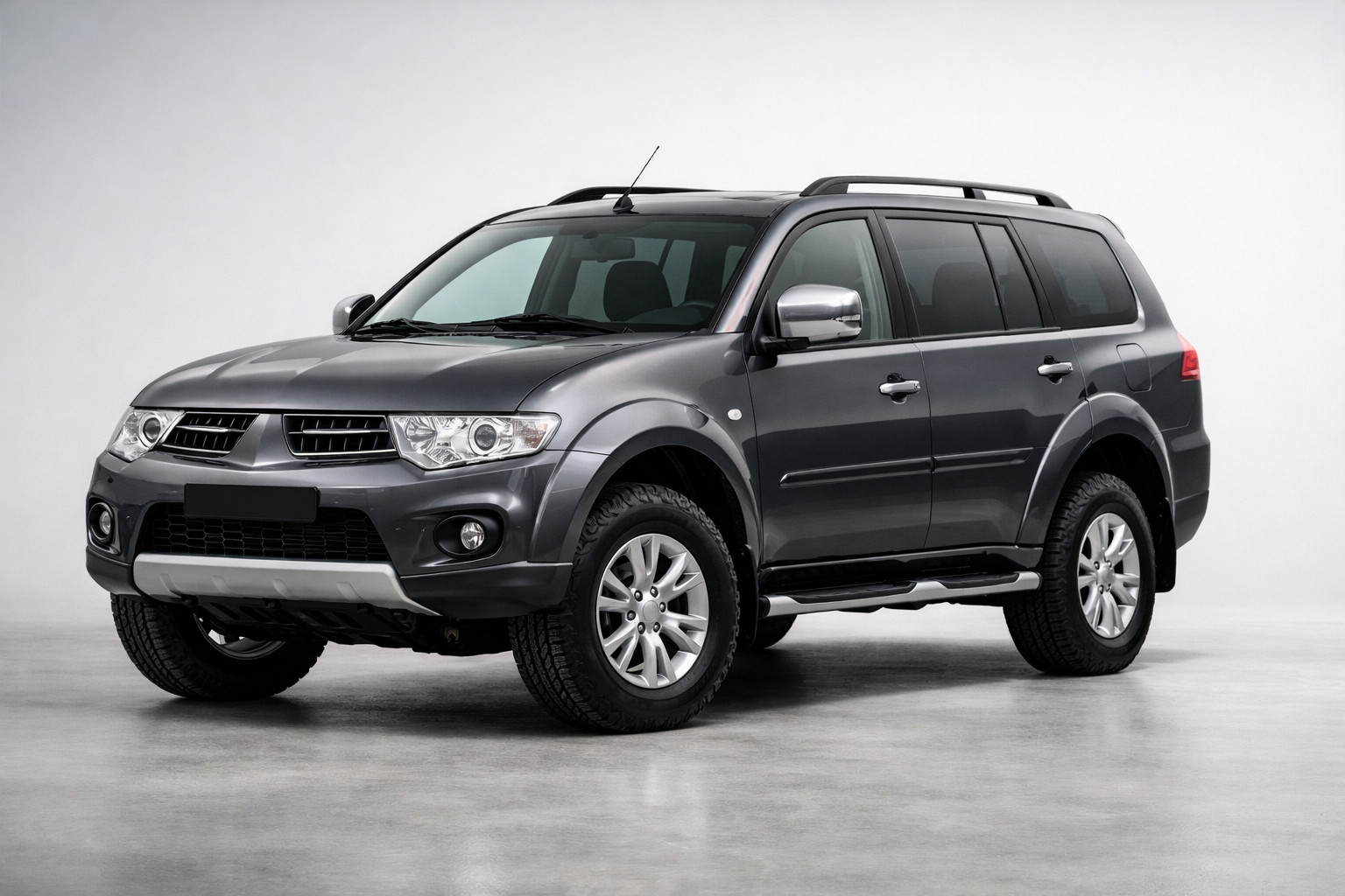 Prova Mitsubishi Pajero Sport 2008-2015: un SUV duro, non un crossover