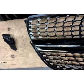 Outlet Griglia tuning Diamond Black (GLE) foto 2