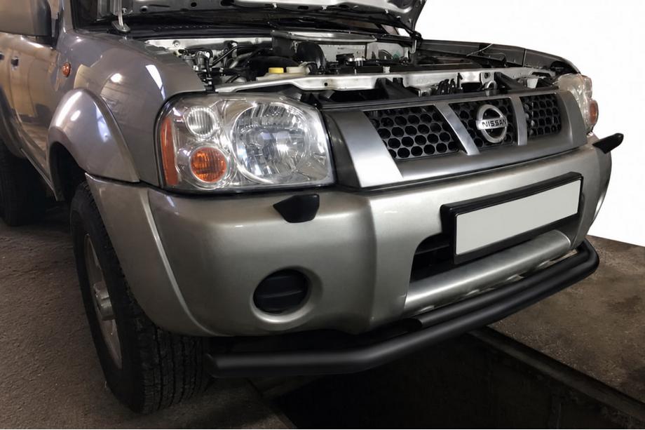 Nissan NP300 1999-2015 Bull bar anteriore ST014 Black (acciaio inox) Foto 1