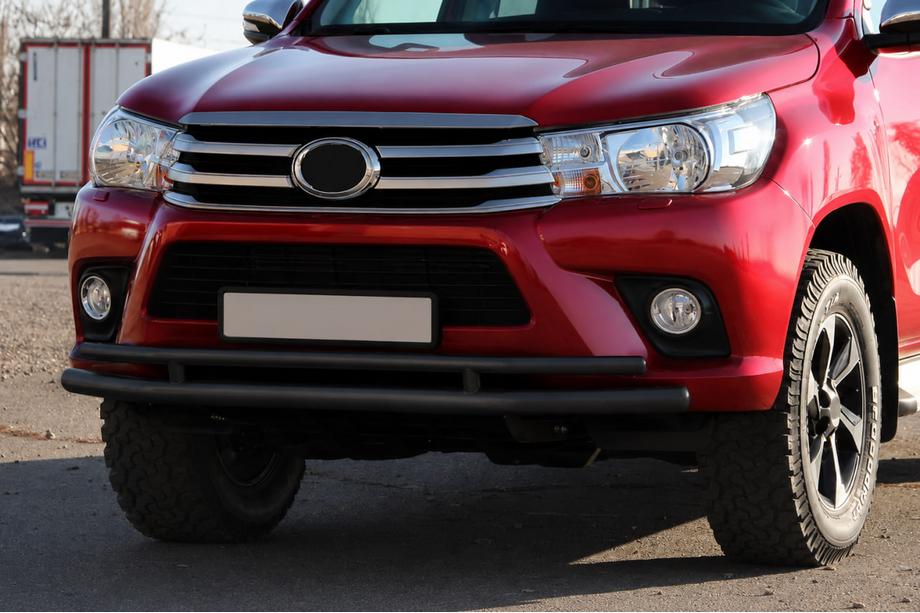 Toyota Hilux 2015- Bull bar anteriore ST018 Black (acciaio inox) Foto 4