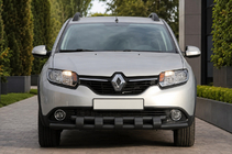 Renault Sandero 2013-2022 Bull bar anteriore ST015 Black (acciaio inox) foto 2