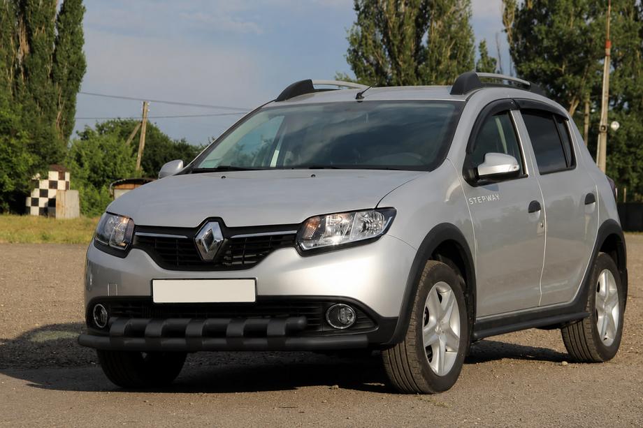 Dacia Sandero 2013-2020 Bull bar anteriore ST015 Black (acciaio inox) Foto 1