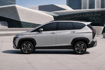 Hyundai Stargazer 2022– Barre longitudinali al tetto integrate nere OEM (Alluminio) foto 1