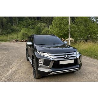 Barre longitudinali tetto integrate nere OEM (2019-, Alluminio) Mitsubishi Pajero Sport 2015- foto 2
