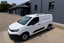 Citroen Berlingo/Multispace 2018- Barre longitudinali portatutto nere (design turco) Standard, piedini in plastica foto 4