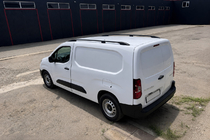 Citroen Berlingo/Multispace 2018- Barre longitudinali portatutto nere (design turco) Standard, piedini in plastica foto 5