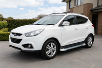 Hyundai IX-35 2010-2015 Pedane Laterali Allmond White (2 pz, Alluminio) foto 1