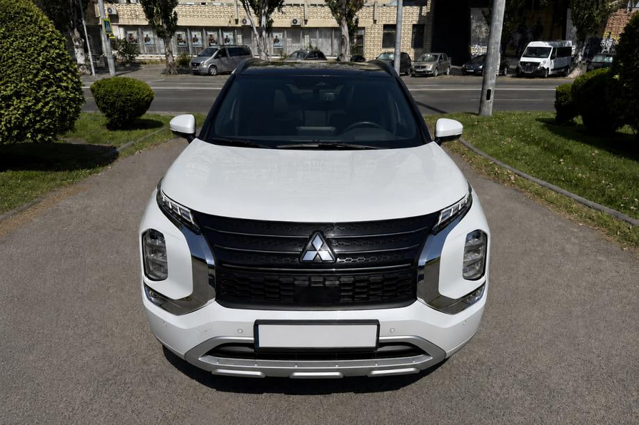 Mitsubishi Outlander 2021- Barre longitudinali al tetto integrate nere OEM (Alluminio) Foto 3
