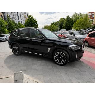 Barre longitudinali al tetto OEM integrate cromate (Alluminio) BMW X3 G01 2018- foto 2