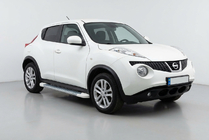 Nissan Juke 2010-2019 Pedane Laterali Allmond White (2 pz, Alluminio) foto 1