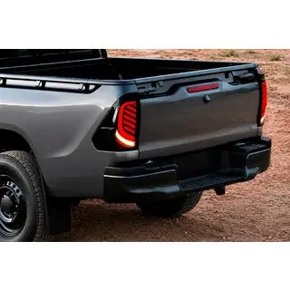 Fanali posteriori V1 (2 pz) Toyota Hilux 2015- foto 1