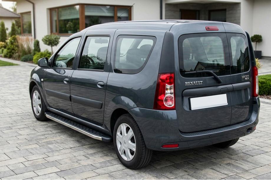 Renault Logan MCV 2005-2013 Pedane Laterali BlackLine (2 pz, Alluminio) Image