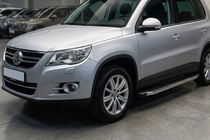 Volkswagen Tiguan 2007-2016 Pedane Laterali BlackLine (2 pz, Alluminio) foto 1