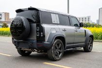 Land Rover Defender 2019- Kit carrozzeria (OCTA) per 110 foto 4