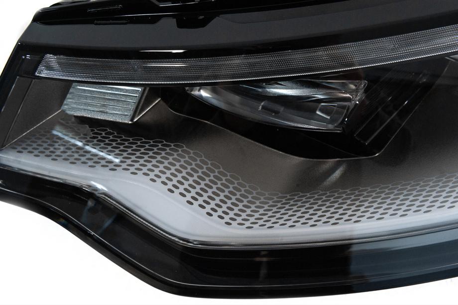 Land Rover Discovery V 2017- Kit carrozzeria per restyling 2022 Foto 34