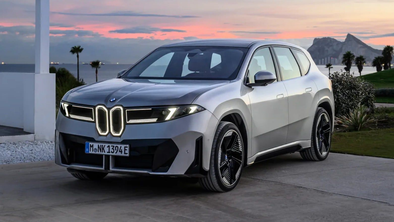 Nuova BMW iX3 (NA5): Informazioni ufficiali