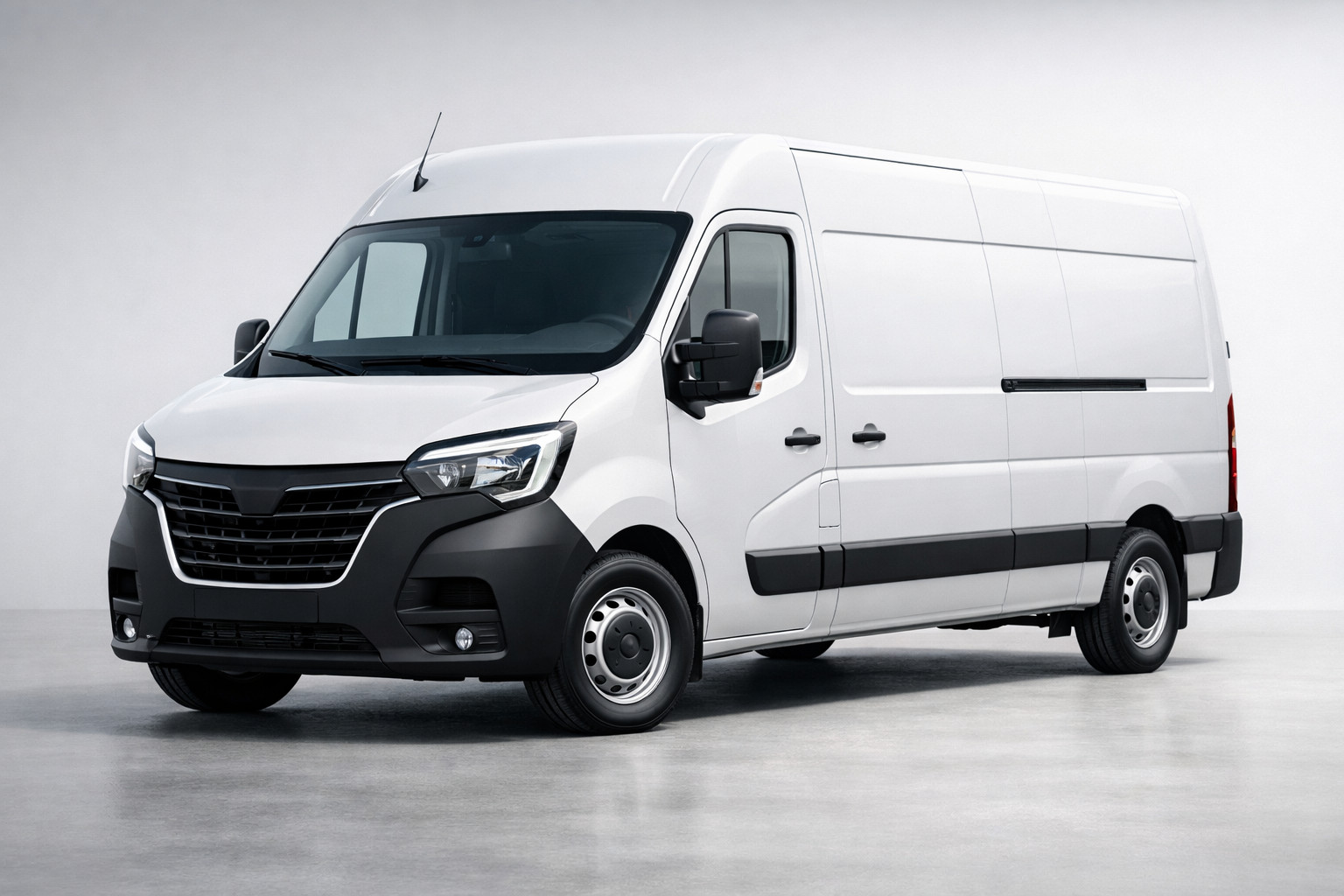 Prova Renault Master restyling 2019: grande furgone per lavoro e trasporti