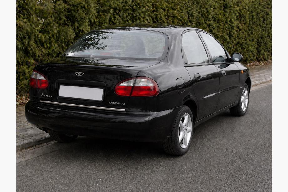 Daewoo Lanos 1998-2017 Modanatura bagagliaio acciaio inox Image