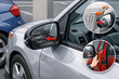 Cosa fare se gli specchietti si graffiano spesso in parcheggio foto 1