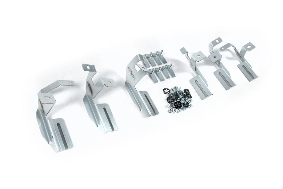 BYD Atto 2/Yuan Up 2024– Staffe di montaggio per pedane laterali Foto 3