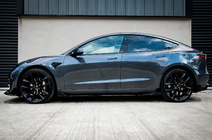 Tesla Model 3 2017- Estensioni minigonne Fast (per 2017-2023) foto 1