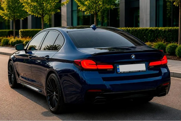 Da BMW G30/G31 di serie a M-Tech 2021: restyling completo Foto 6