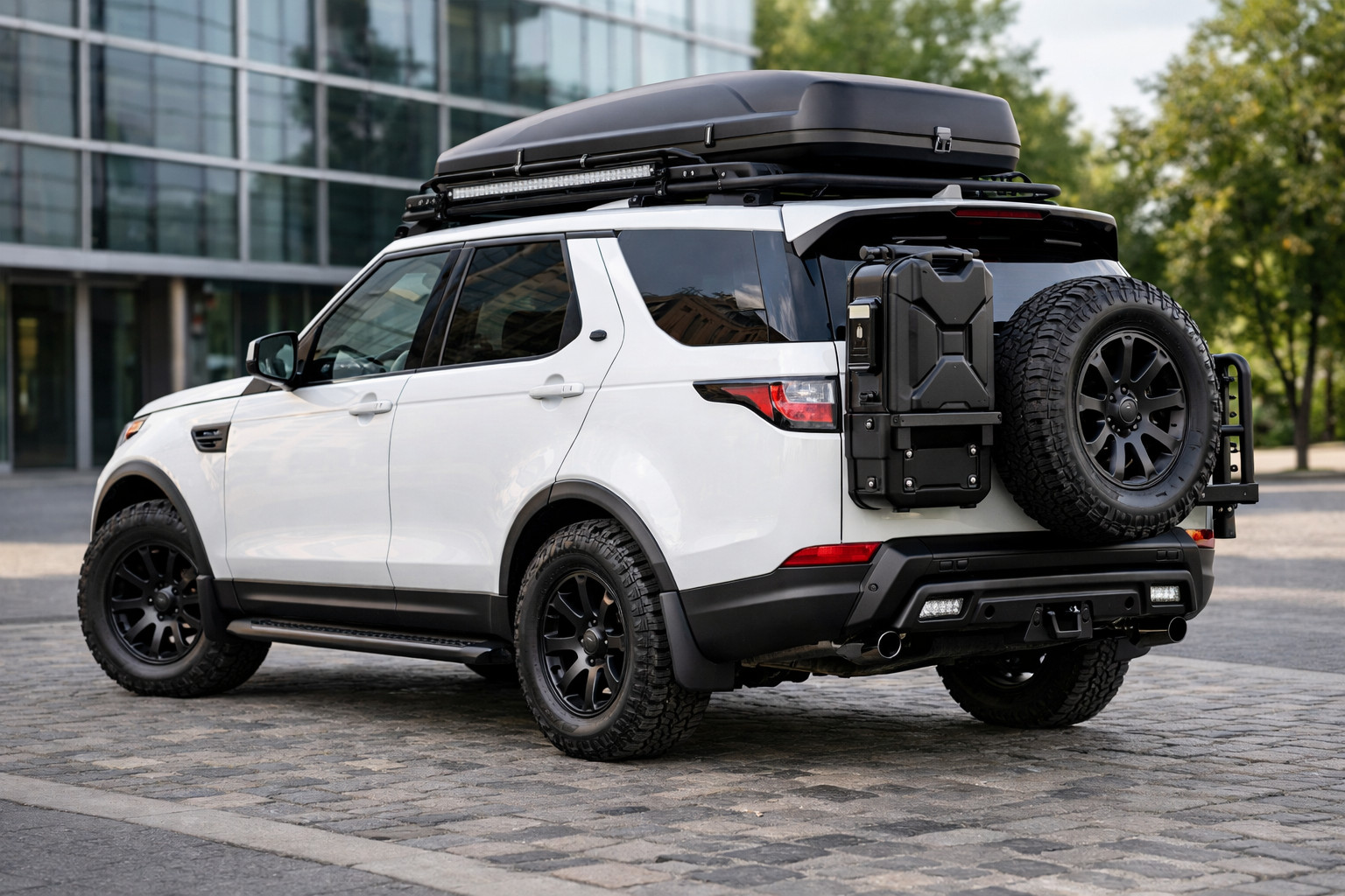 Pacchetto upgrade Land Rover Discovery 5 post-acquisto per città e viaggi