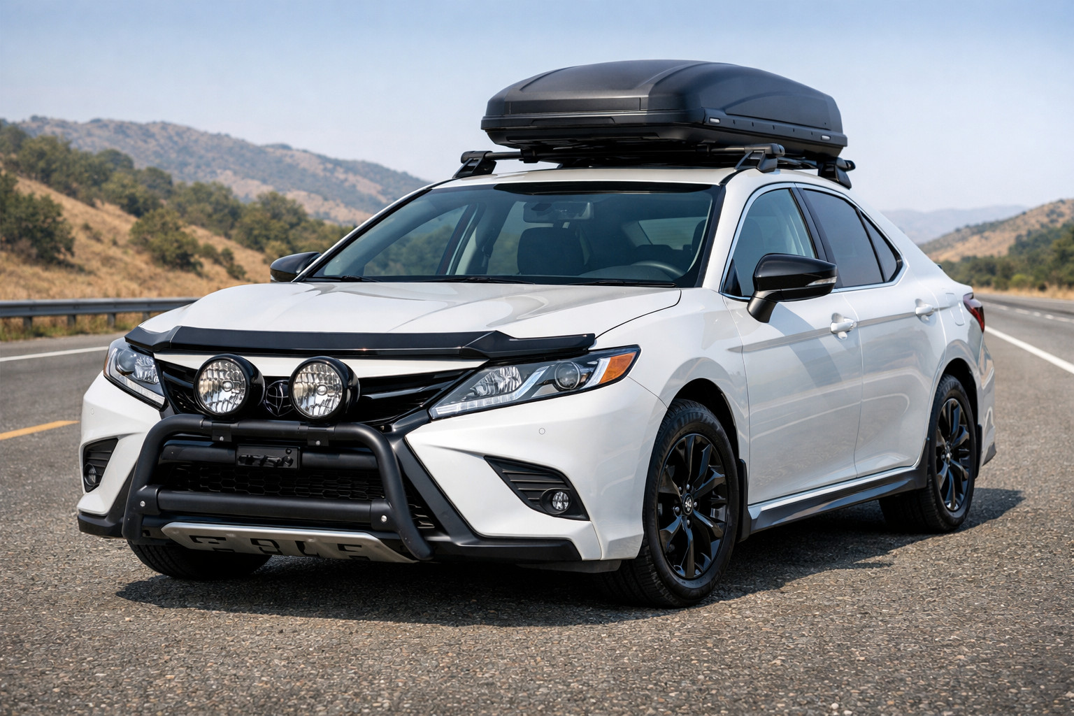 Cosa montare su Toyota Camry 2017–2023 per autostrada e protezione frontale