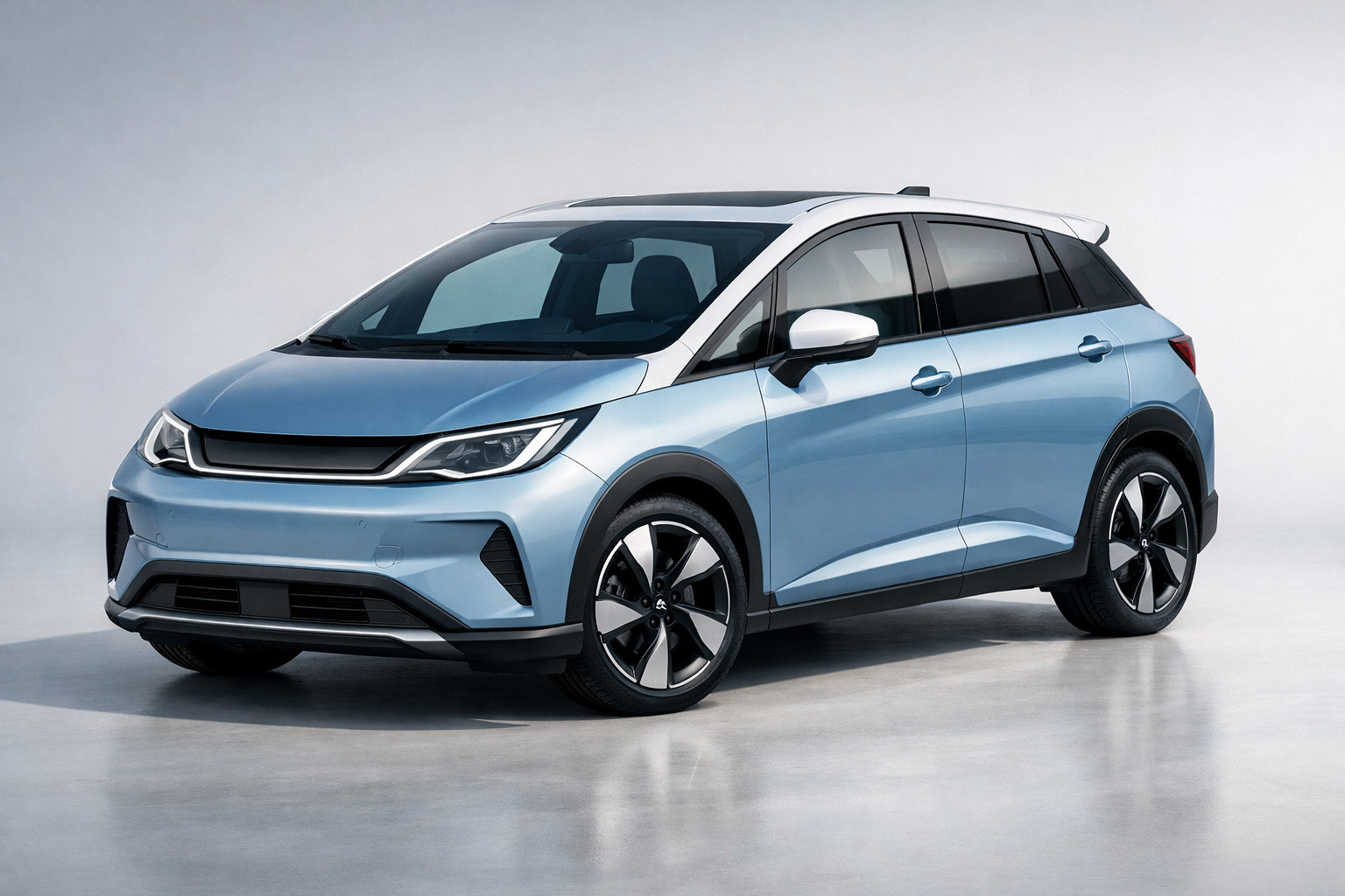 BYD Dolphin Surf 2026: prova di una delle elettriche cinesi più economiche
