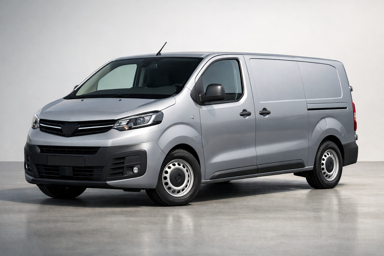 Prova Opel Vivaro: furgone diesel aggiornato